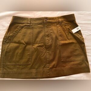 Old Navy Women's Olive Mini Skirt